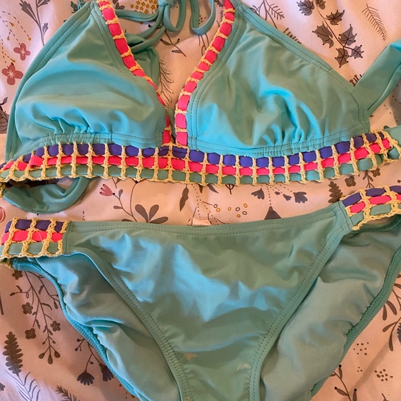 Bathing Suits - Picture 3 of 4